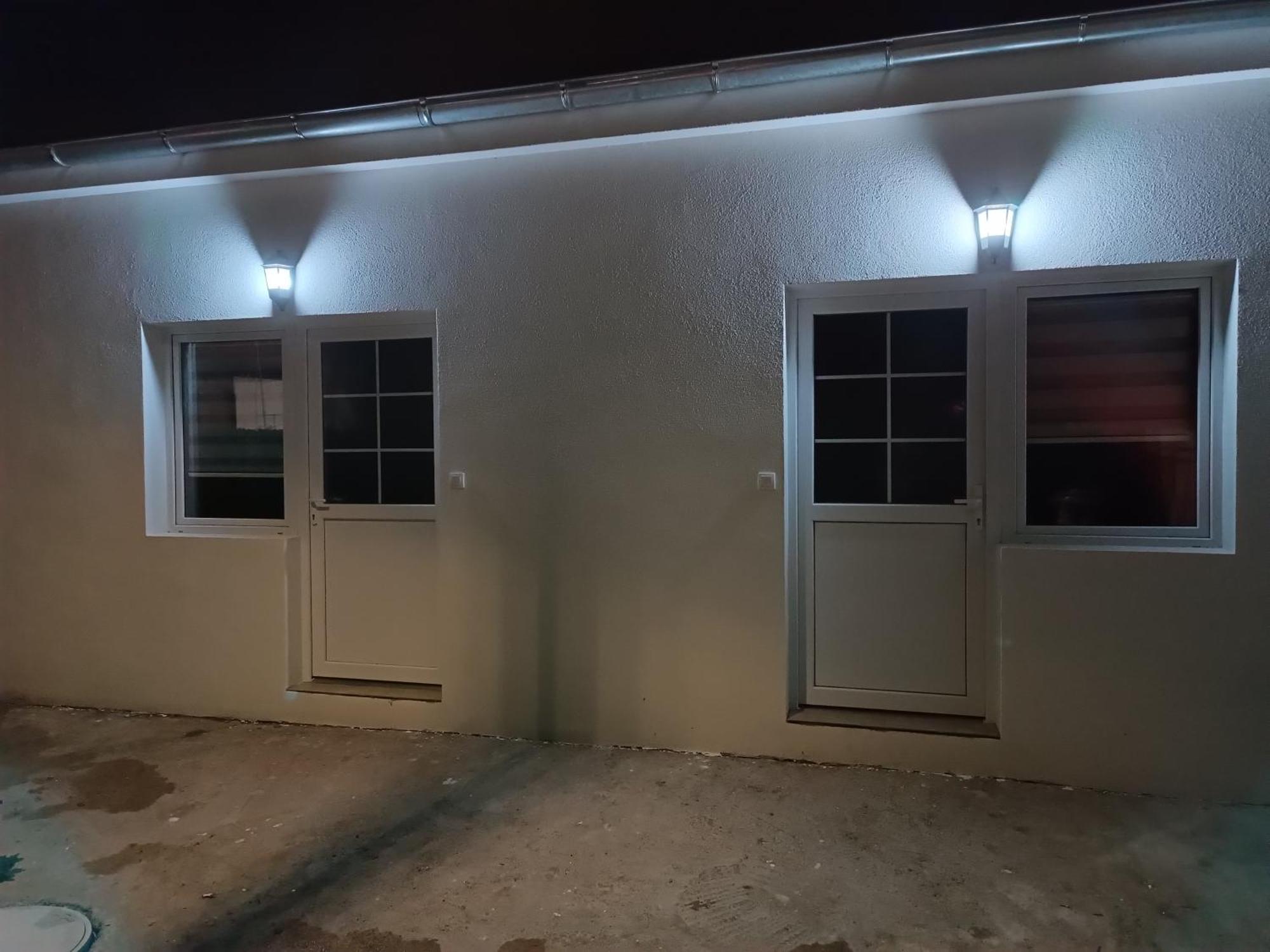 Apartamento Adamovic Pirot Exterior foto
