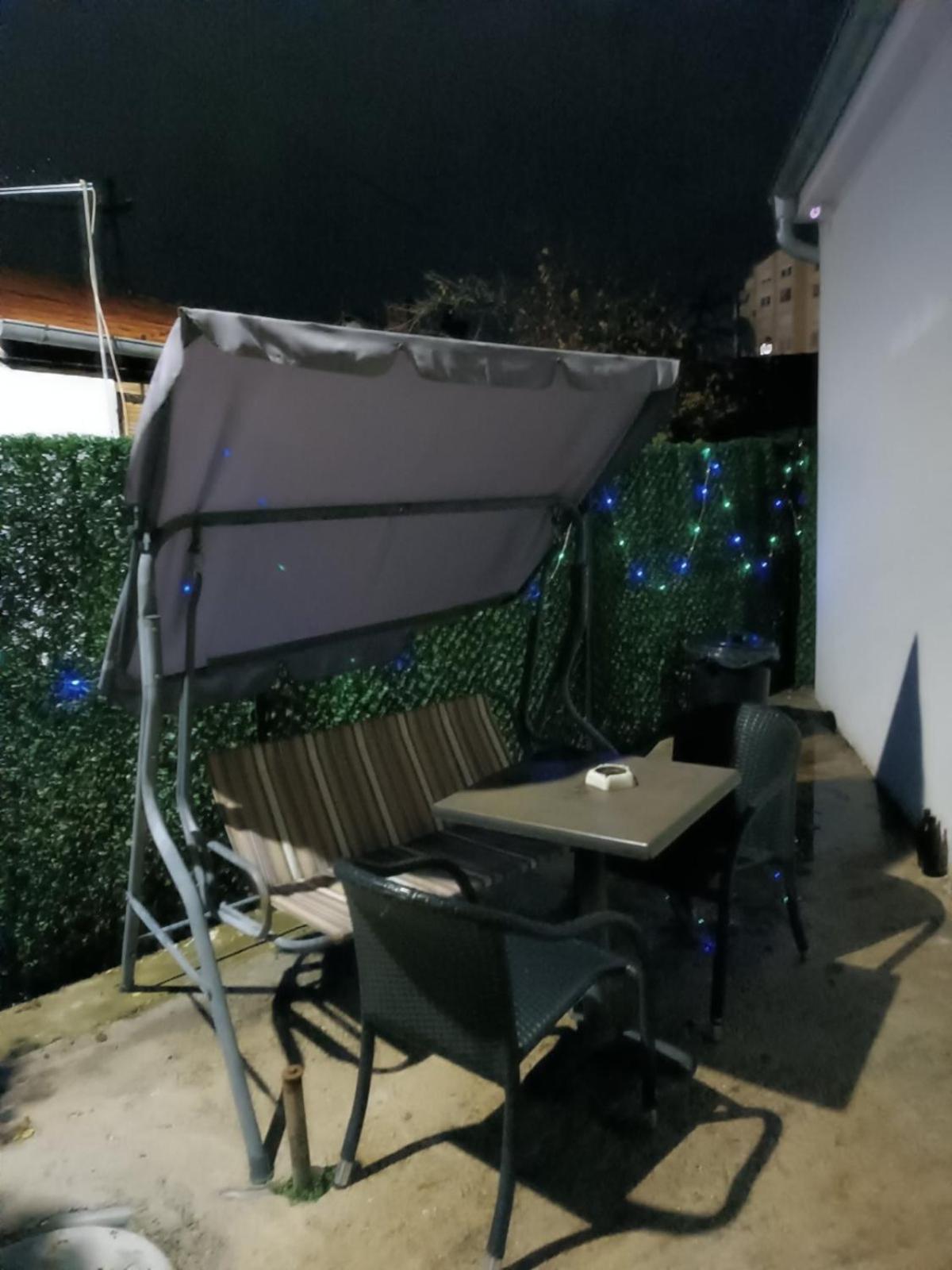 Apartamento Adamovic Pirot Exterior foto